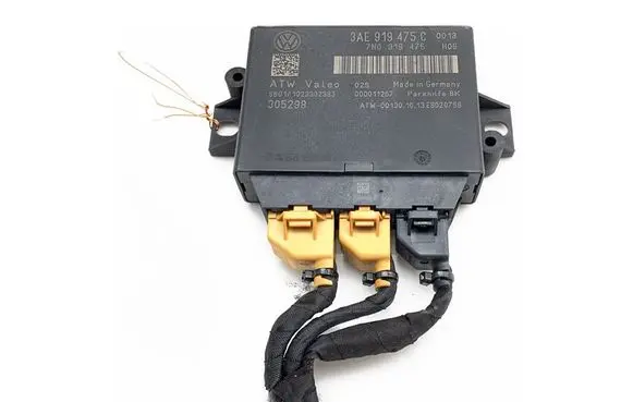 Volkswagen PASSAT B7 Parking PDC control unit/module 3AE919475C