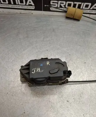 Mercedes-Benz ML W164 Tailgate/trunk/boot lock/catch/latch A1647400335 0437093