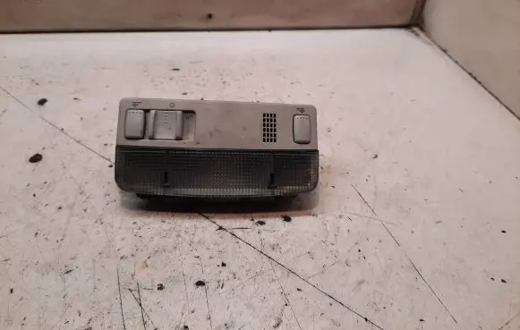 Volkswagen PASSAT B5 Front seat light 3B0947105C