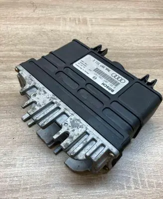 Audi 80 90 S2 B4 Engine control unit/module ECU 8A0907311E 0261203196