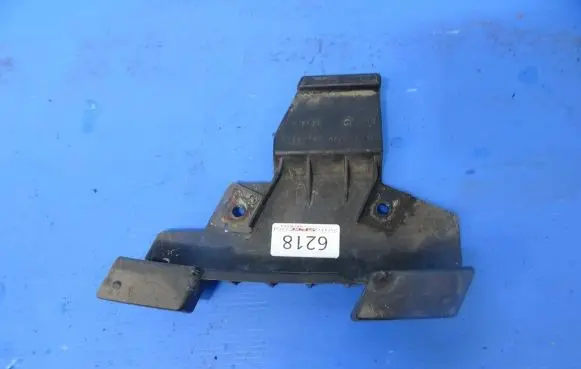 Fiat Croma Headlight/headlamp mounting bracket 42552757