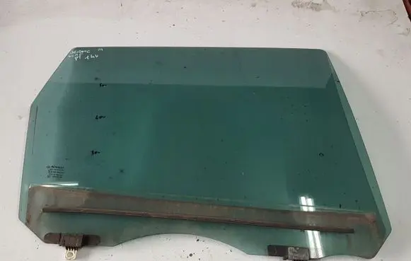 Renault Scenic III - Grand scenic III Sliding door window/glass 