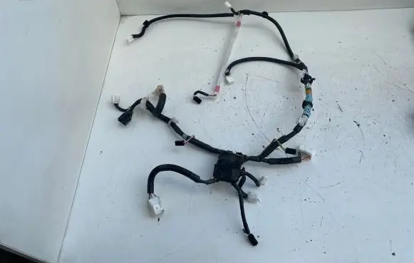Lexus IS 220D-250-350 Seat wiring loom 8219153160C