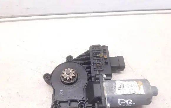 Opel Zafira B Steering wheel 2112000065 8849571