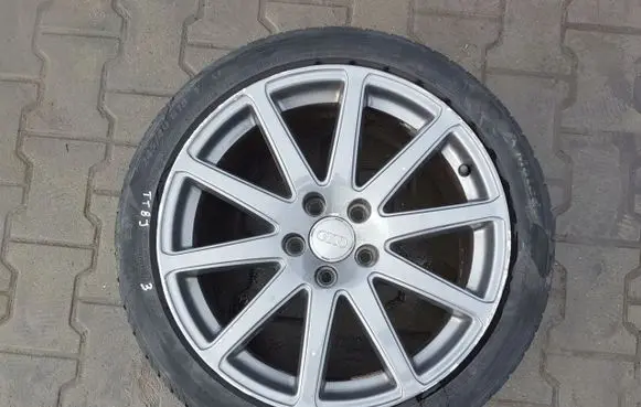 Audi TT TTS Mk2 R18 alloy rim 8J0601025AB