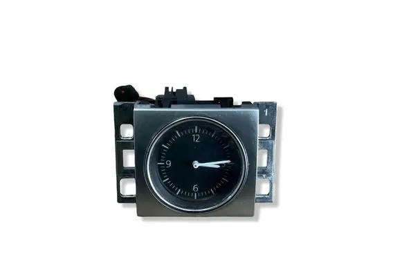 Volkswagen PASSAT B7 Clock 3AA919204A