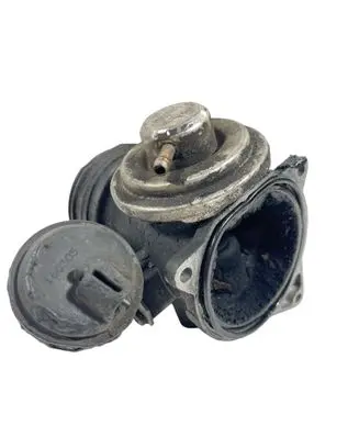 Audi A6 S6 C5 4B EGR valve 070128073