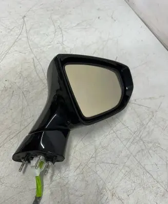 Lexus ES 300h Front door electric wing mirror E13049704