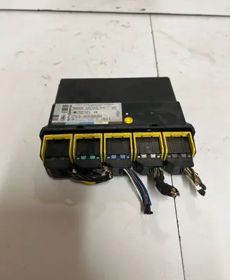 Ford Mondeo Mk III Comfort/convenience module 5WK48731A