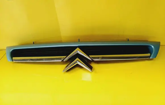 Citroen C8 Front grill 1484199477D
