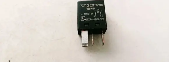 Volvo S80 Other relay 8651661 021012A