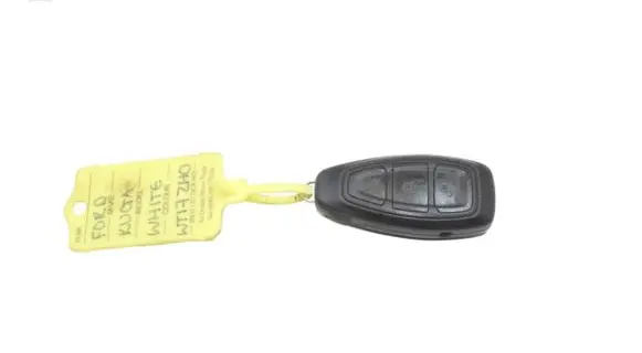 Ford Kuga II Ignition key/card 