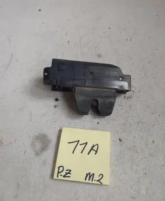 Peugeot 307 Tailgate/trunk/boot lock/catch/latch 847284