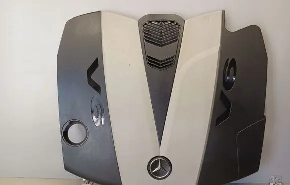Mercedes-Benz C W204 Engine cover (trim) A6420105967