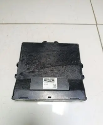 Toyota Prius (XW30) Power management control unit 8968147100 2850000264
