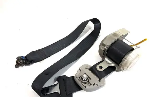 Suzuki Swift I Front seatbelt 84940-62J1
