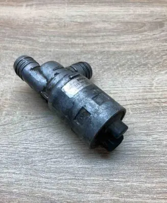 BMW 5 E39 EGR valve 0280140523