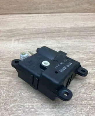 Nissan X-Trail T30 Air flap motor/actuator 3J01030850 070604A WithPlug