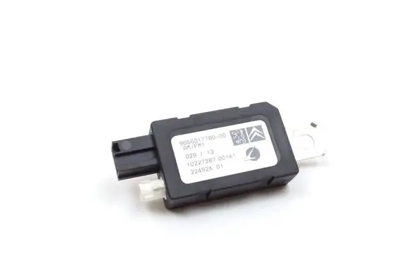 Citroen DS4 Aerial antenna amplifier 9666017780