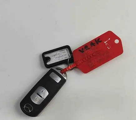Mazda 6 Ignition key/card 2011DJ5486