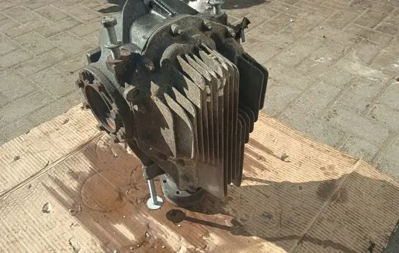 BMW M5 Rear differential