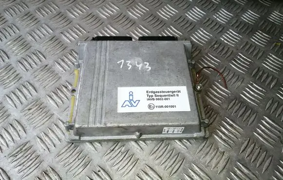 Mercedes-Benz R W251 LP gas control unit module 110R001001 67R011002