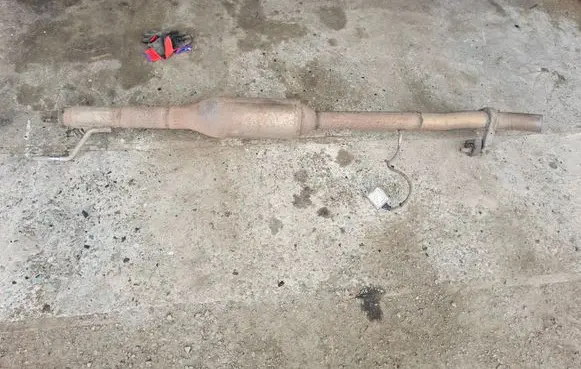 Mercedes-Benz Sprinter W906 Muffler/silencer A9068902600 82341977 1718810673