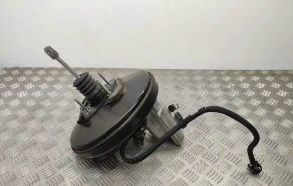 Renault Laguna III Brake booster 0204051643 34575B1470 472100002R