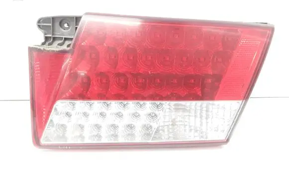 Hyundai Grandeur Tailgate rear/tail lights 924043L0 E13AR00F001617 E13AR00F00