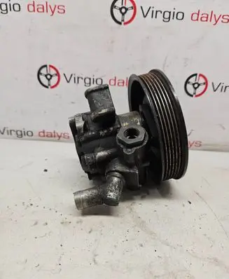 Mercedes-Benz Sprinter W901 W902 W903 W904 Power steering pump A6042360010