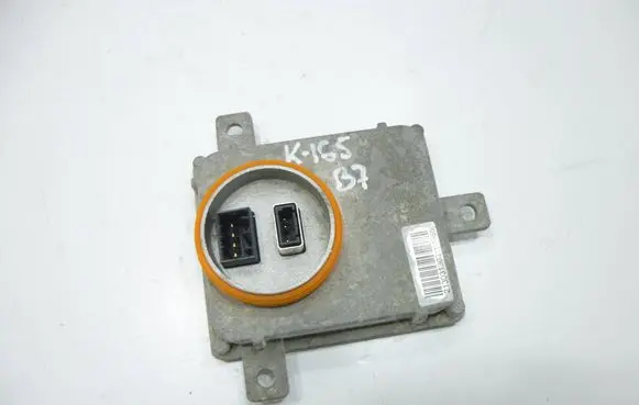 Volkswagen PASSAT B7 Headlight ballast module Xenon 8K0941597B 4UM15436700 H05S0002