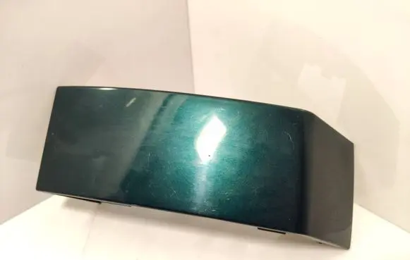 Volvo XC90 Rear/tail light trim molding 8620820 1125