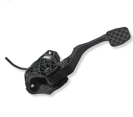 Volkswagen Touran I Clutch pedal 1T1721059BH