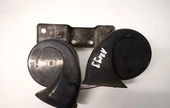 Subaru Legacy Horn signal e13000094