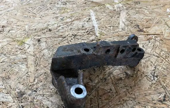 Opel Zafira A Other engine bay part