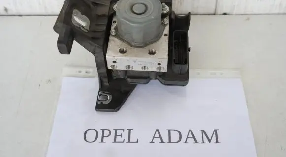Opel Adam ABS Pump 13473390