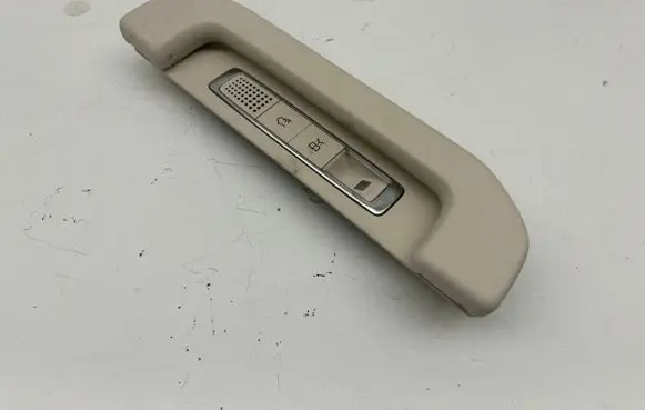 Rear interior roof grab handle
