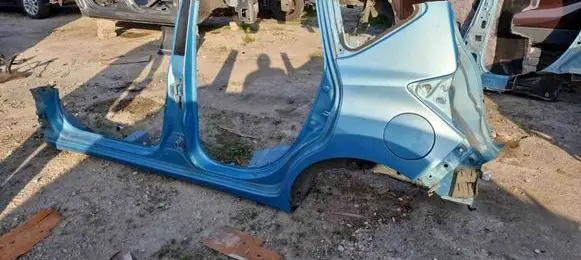 Rear quarter panel