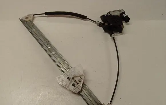 Mazda 5 Front door window regulator with motor G22C5858X CM011750 TD776209