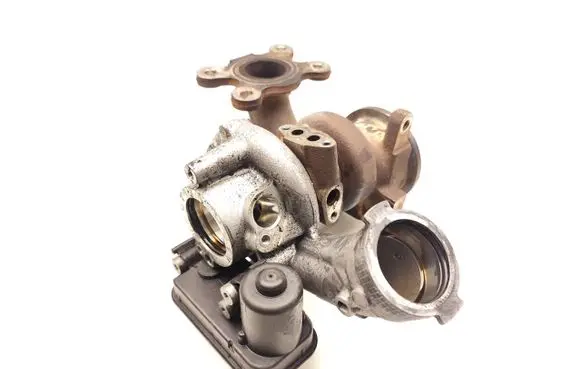 Seat Leon (5F) Turbo 05E145701K
