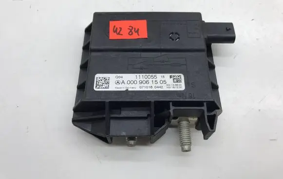 Mercedes-Benz GLC X253 C253 Battery relay fuse A0009061505 1110055