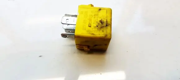 Mercedes-Benz S W220 Other relay A0025421419