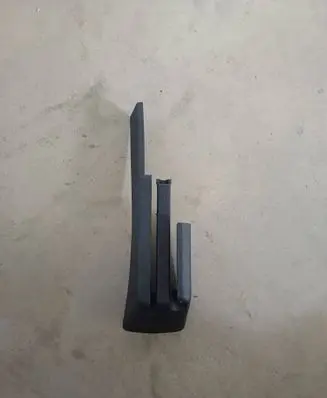 Audi Q7 4L Front passenger seat rail trim 7L0881097A