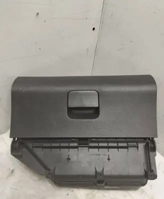 Volkswagen Polo IV 9N3 Glove box 6Q1857101F