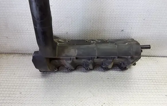 Mercedes-Benz A W168 Rocker cam cover A1660100230