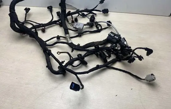 Volkswagen Golf VIII Engine installation wiring loom 05E972610B