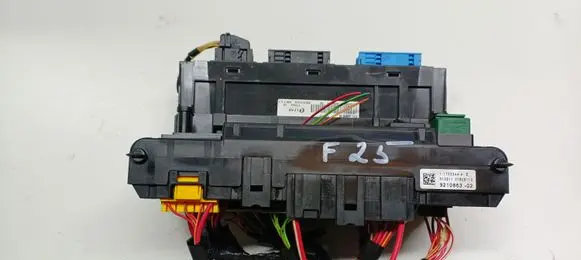 BMW X3 F25 Fuse module 9210863