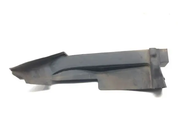 Audi Q7 4M Fender end trim 4M0821169B