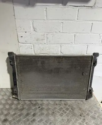 Coolant radiator