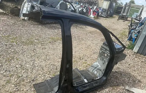 Honda Jazz IV GR Front quarter panel 